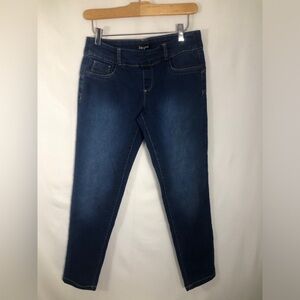 Women’s Suko Jeans. Size 4. 30” waist.